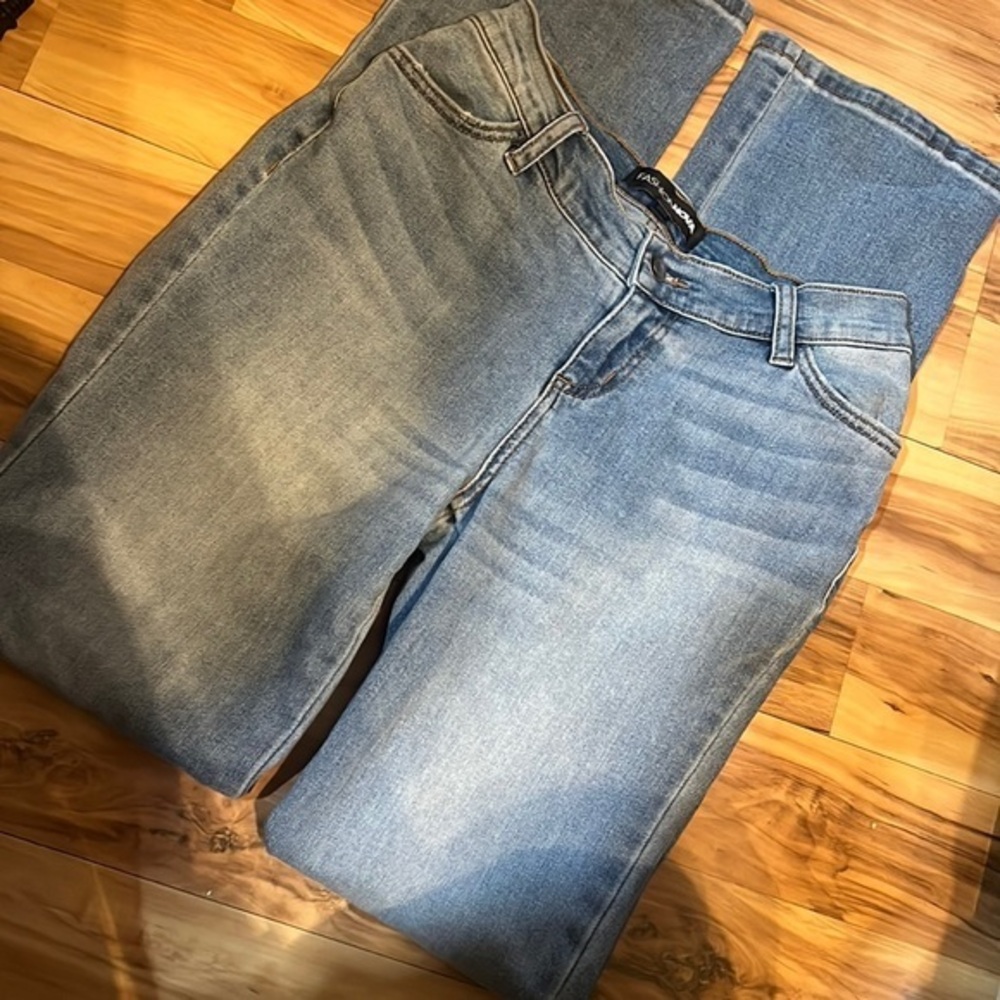 Fashion nova low rise jeans